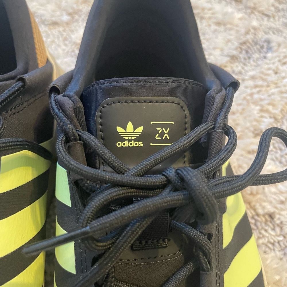 Adidas ZX boost 2k, excellent condition - Picture 2 of 5